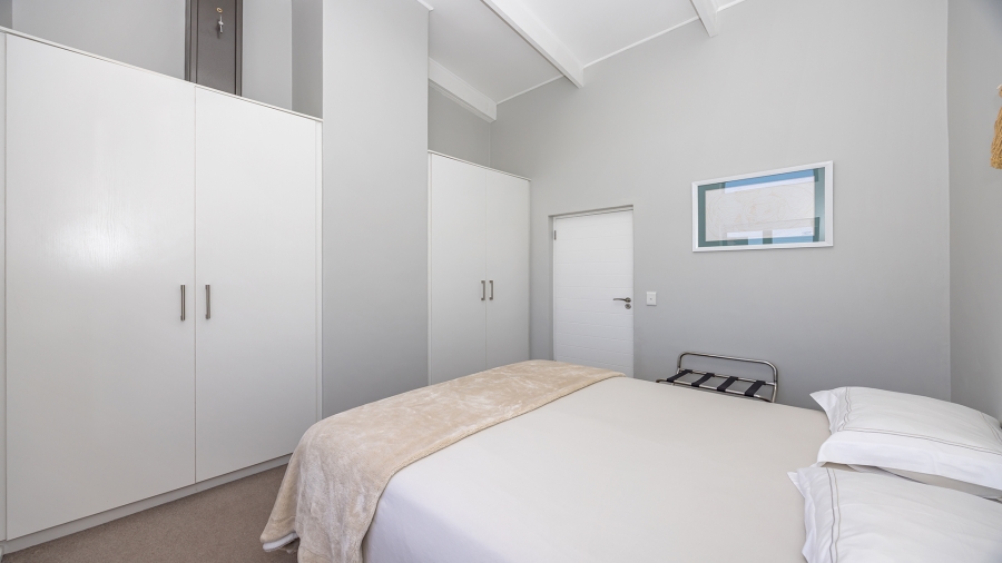 4 Bedroom Property for Sale in Parklands North Western Cape